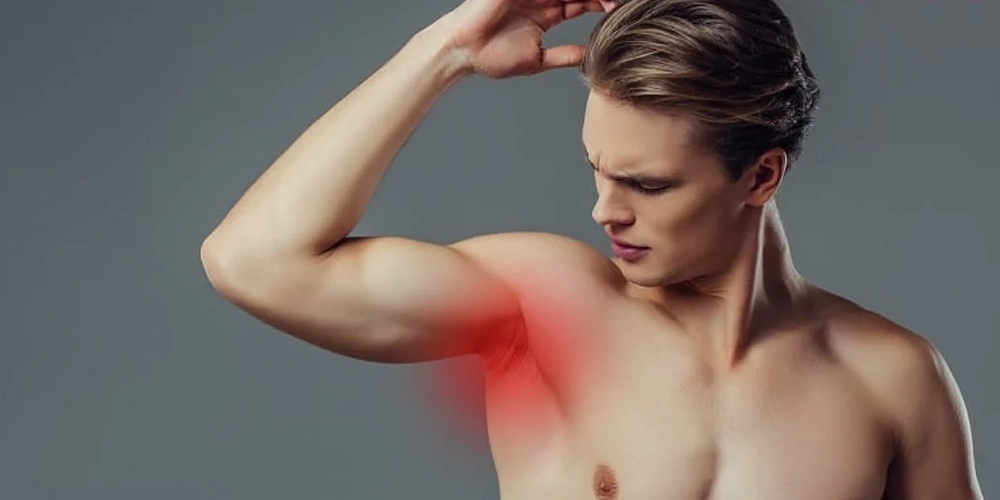 موهای زیر بغل مردان