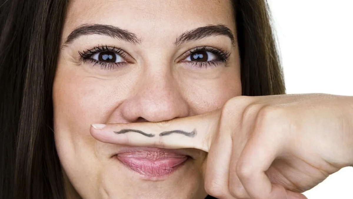 تأثیر تغذیه بر رشد موهای زائد: چه بخوریم و چه نخوریم؟