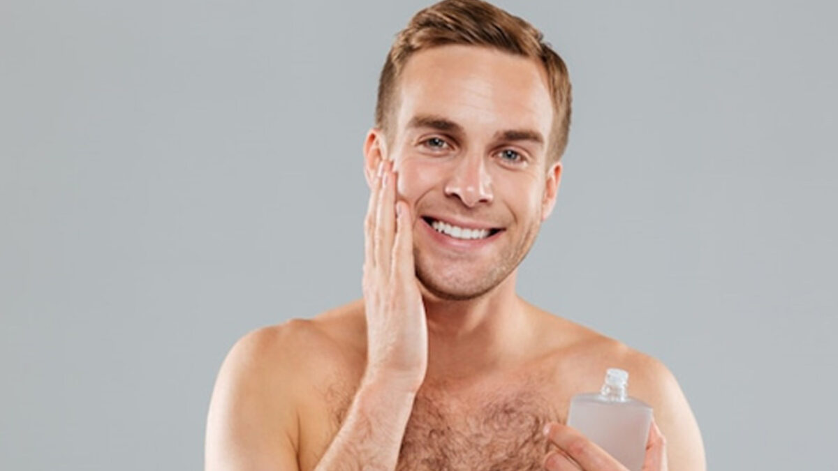 راهنمای انتخاب افترشیو برای پوست سالم